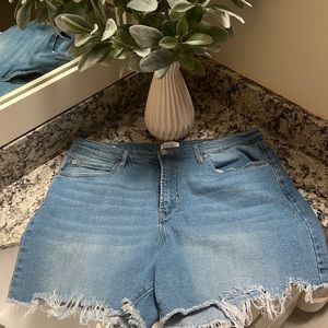 Worn once jean shorts